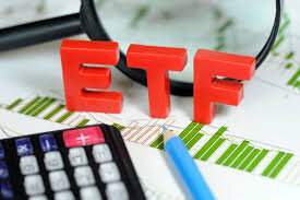 مشارکت بیش از 3 میلیون نفر در خرید سهام دولتی/ سرمایه‌گذاری 5886 میلیاردی در ETFها