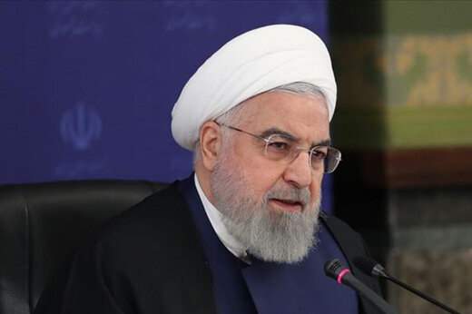 توییت روحانی در آستانه آغاز بکار مجلس یازدهم: دولت از هم‌اکنون دست دوستی خود را به سمت مجلس جدید دراز می‌کند