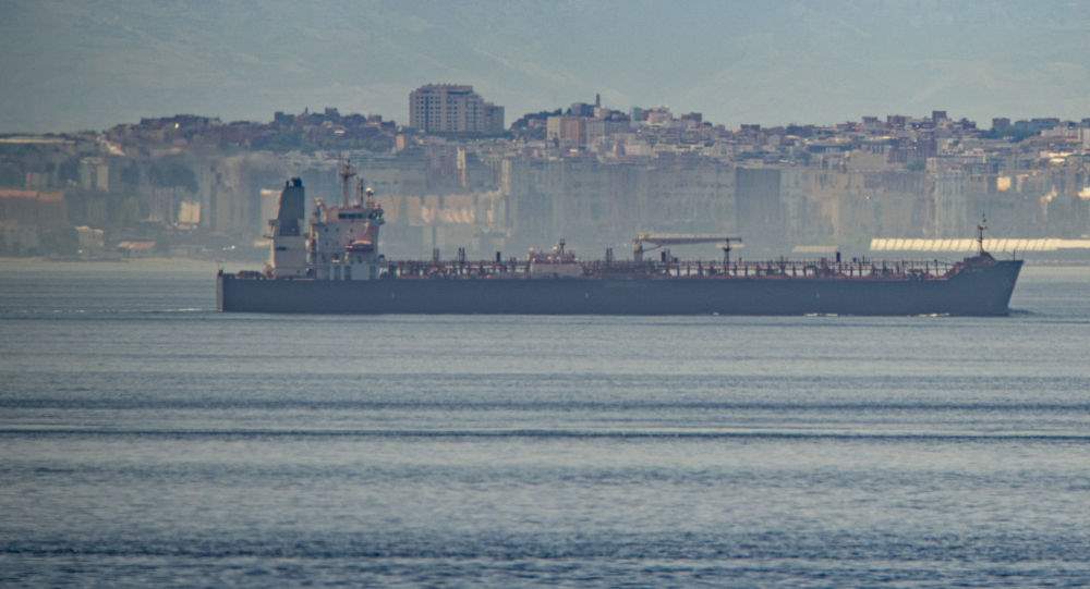 نفتکش ایرانی پتونیا به زودی وارد آب‌های ونزوئلا می‌شود