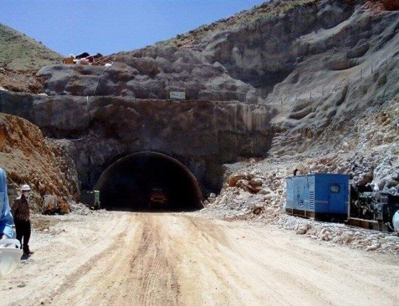 حفاری تونل اول ایلام - مهران تیرماه پایان می یابد