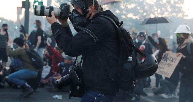 واکنش ها به شلیک پلیس آمریکا به خبرنگار اسپوتنیک 