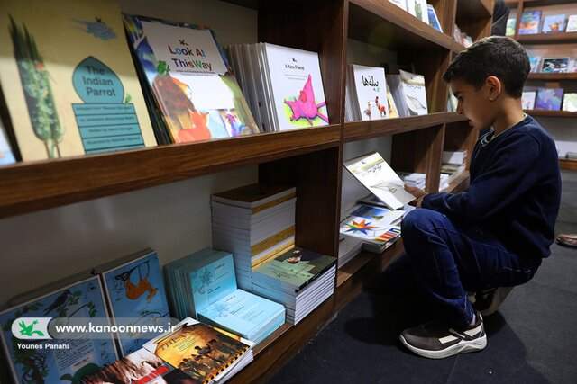 ارسال کتاب‌های برگزیده کودک و نوجوان به کتابخانه‌های کانون
