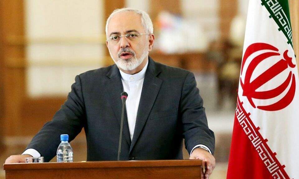 ظریف: آمریکا کشورهای دیگر را به دلیل اجرای قطعنامه شورای امنیت مجازات می‌کند
