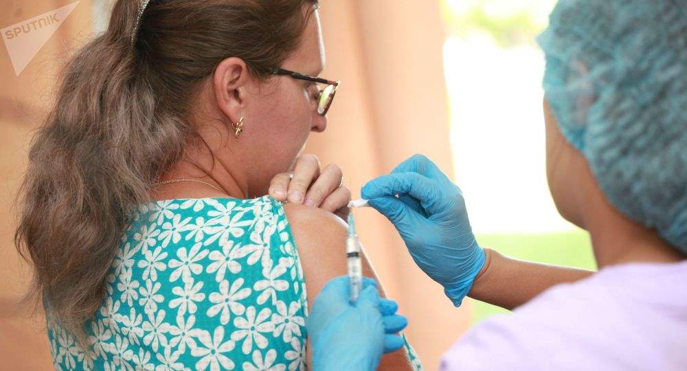 آیا تزریق واکسن آنفلوآنزا در دوره شیوع کرونا لازم است؟