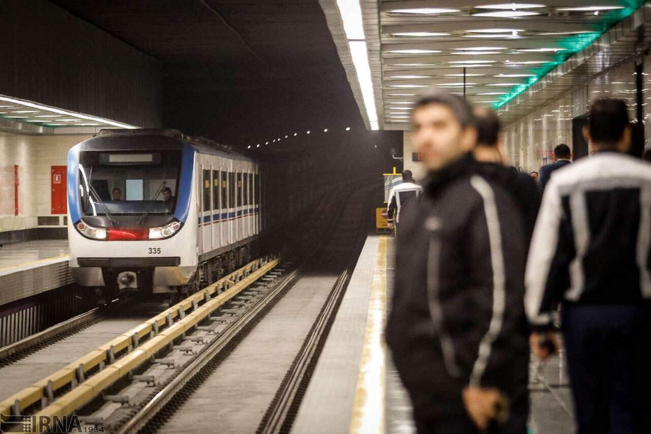 بهره‌بردارى از 12 ایستگاه و 3 پست برق در مترو تهران