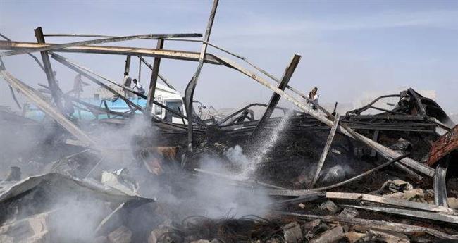 تخریب ساختمانها در پی حملات هوایی ائتلاف به رهبری عربستان سعودی به پایتخت یمن شهر صنعا
