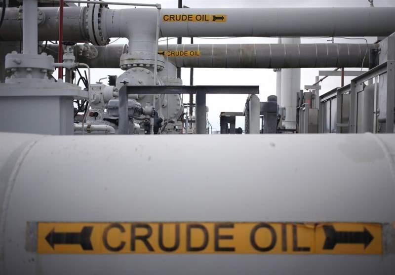 سقوط تقاضا باعث بیشترین افزایش ماهانه ذخایر نفت آمریکا از 1920 شد