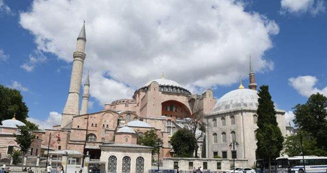 ایاصوفیه از موزه به مسجد تبدیل می شود 