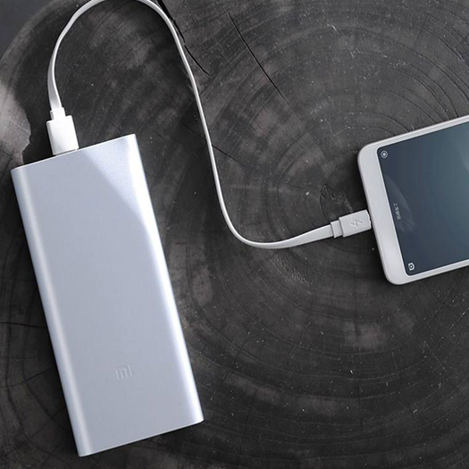 انتخاب مناسب ترین شارژر همراه برای موبایل