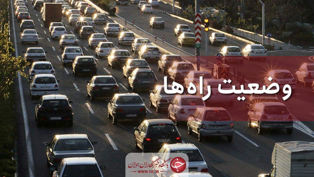 ترافیک در آزادراه کرج-تهران سنگین است/ بارش پراکنده باران در استان گیلان