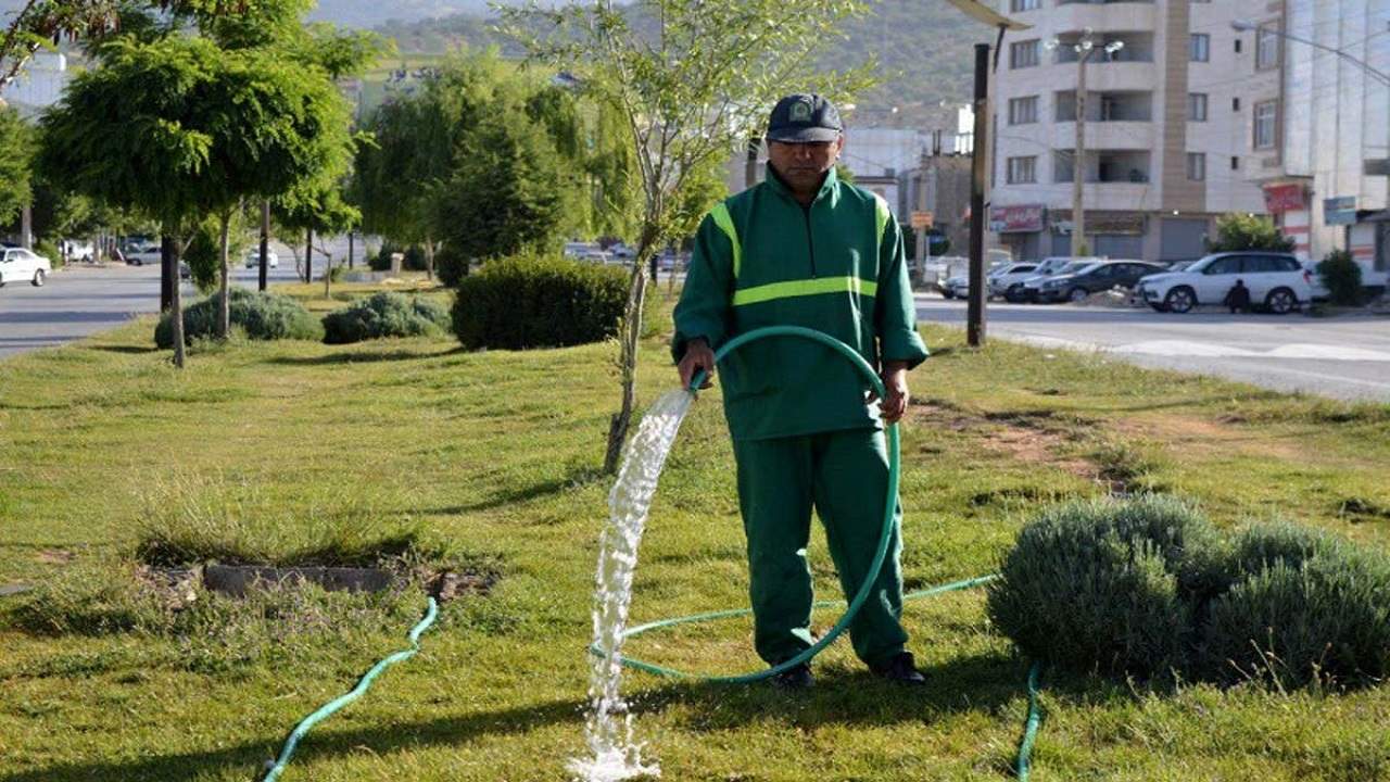 تمامی بوستان‌ها تا سال 1410 باپساب تصفیه شده آبیاری می‌شوند