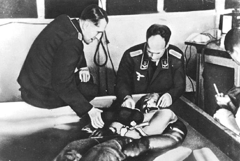 10 آزمایش هولناک و غیرانسانی پزشکان آلمان نازی روی زندانیان [قسمت اول]