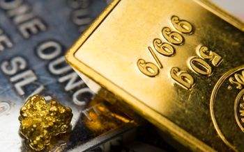 نفس طلا در ارتفاع 1900 گرفت/  حمله یورو و پوند به شاخص دلار