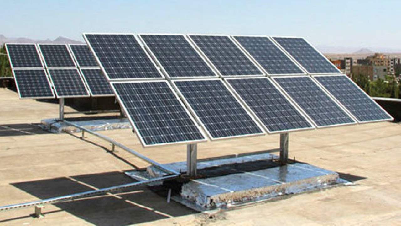 روند تأمین تسهیلات برای ایجاد پنل‌های خورشیدی مددجویان اعلام شد