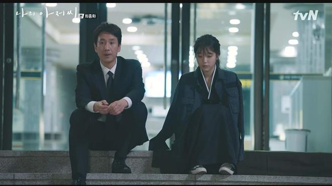 فیلم ها و سریال های کره ای ، یا بهتر بگوییم، کره جنوبی در سال های اخیر به شدت مورد استقبال قرار گرفته و در خارج از دایره مخاطبان کره ای نیز طرفدار پیدا کرده اند.
