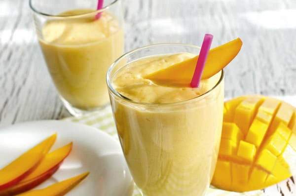 طرز تهیه میلک شیک انبه نوشیدنی خوشمزه نوشیدنی های باکلاس نوشیدنی پرطرفدار نکات آشپزی جدید خوب مواد لازم میلک شیک انبه فوت و فن آشپزی طرز تهیه نوشیدنی طرز تهیه میلک شیک انبه خواص نوشیدنی ها خلاقیت آشپزی بهترین نوشیدنی بهترین کتاب آشپزی بهترین سایت آشپزی آموزش آشپزی آشپزی مدرن آشپزی ساده سریع و آسان آشپزی خانگی