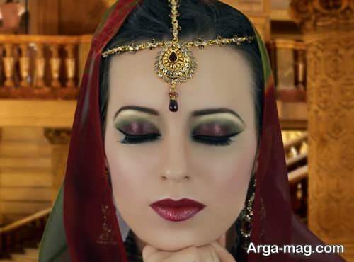 مدل آرایش زیبا چشم هندی