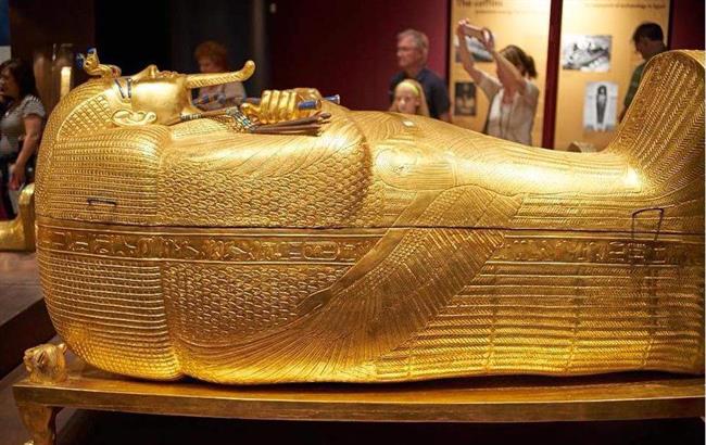 تابوت طلای توتان خامون مصر با قدمت 3300 سال +‌ عکس