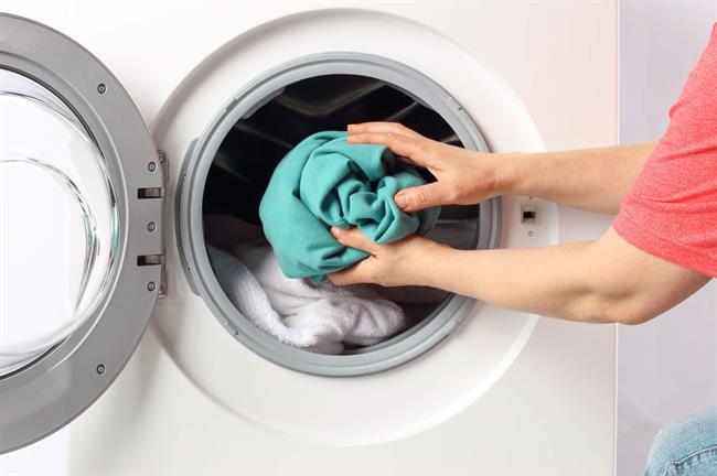 خرید ماشین لباسشویی نیازمند آن است که قبل از هر کاری در مورد آن تحقیق کنید. از سایز درام گرفته تا سرعت چرخش و بسیاری چیزهای دیگر.