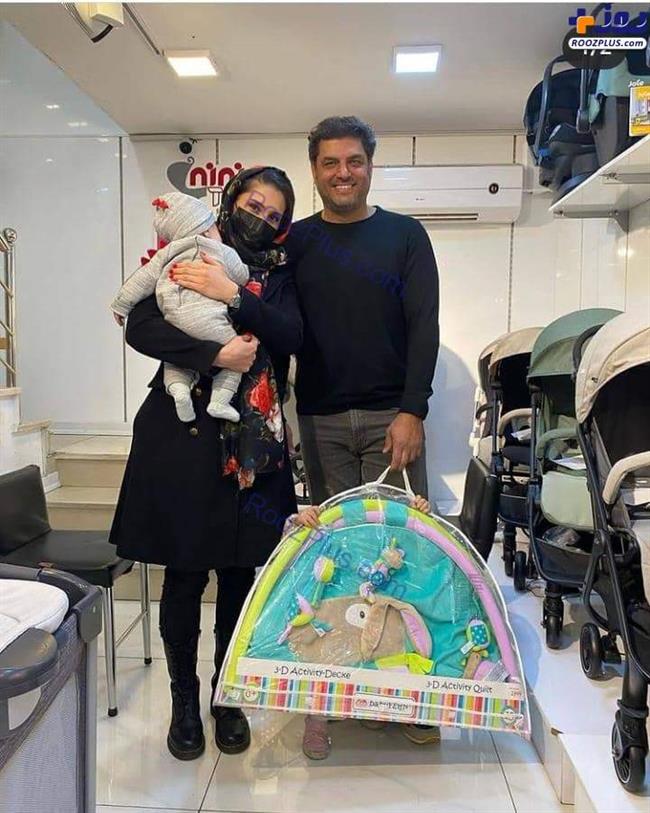 سام درخشانی و همسر و فرزندانش در حال خرید+عکس
