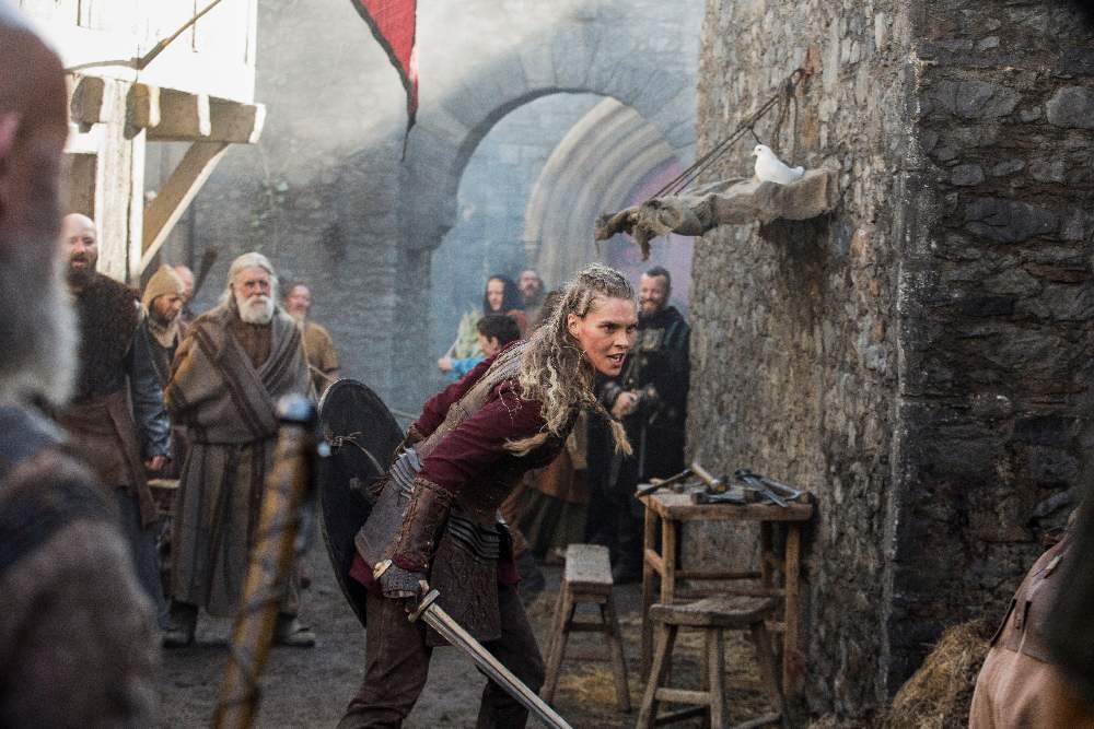 بالا گرفتن بحث طرفداران سریال Vikings بر سر حفره داستانی فصل ششم و مرگ گانهیلد