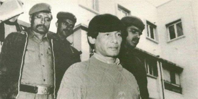 چارلز سوبراج (Charles Sobhraj) که بسیار باهوش بود بیش از 24 توریست را در دهه 70 در یک مسیر گردشگری موسوم به Hippy Trail به قتل رسانده است.