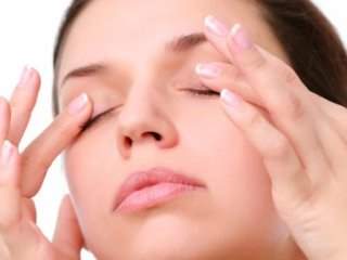 4 روش آسان برای احیای چشم‌های خسته