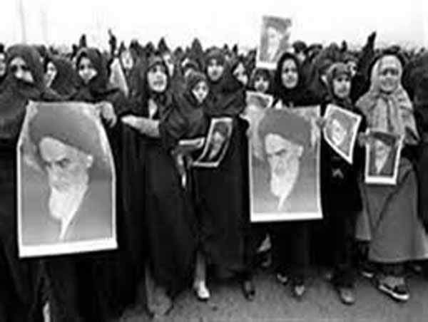 زن، هویت و انقلاب اسلامی