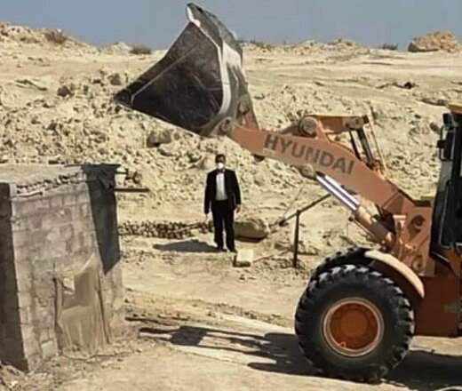 7 قطعه زمین از اراضی خالصه دولتی مجموعا به مساحت 79.6 هزارمترمربع در رمچاه قشم رفع تصرف شد