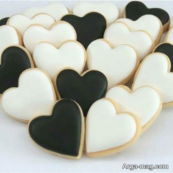 شیرینی های قلبی سیاه و سفید 