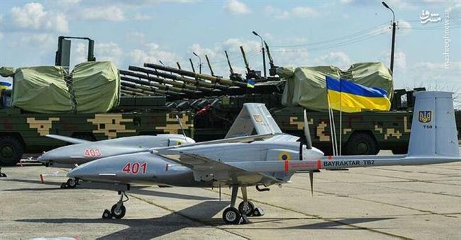 انتقال گسترده تجهیزات زرهی و توپخانه‌ای ارتش روسیه به شبه جزیره کریمه / پیشنهاد فرانسه برای فروش جنگنده‌های رافال به نیروی هوایی اوکراین +فیلم و تصاویر