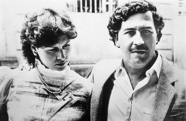 مستند Killing Escobar در مورد گروهی نیروی اجیر شده کارآزموده انگلیسی است که قرار بود پابلو اسکوبار را ترور کنند.