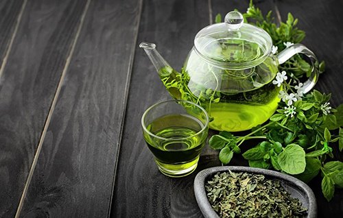 12 خاصیت شگفت‌آور چای سبز