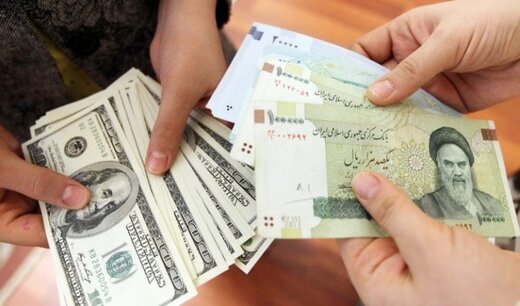 عقب نشینی اندک دلار در اولین روز هفته/حواله دلار چقدر قیمت خورد؟