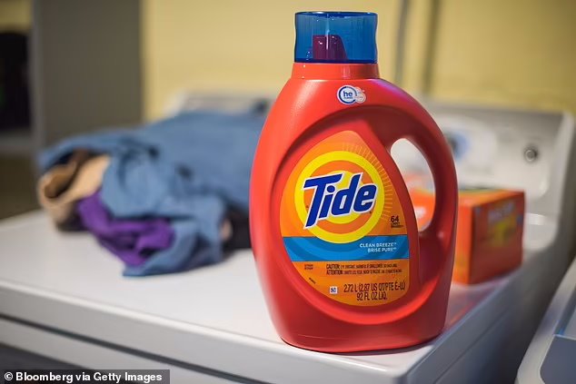 برند Tide در همکاری با ناسا قصد ارسال یک شوینده ویژه به ایستگاه فضایی برای تمیز کردن لباس های فضانوردان در فضا را دارد