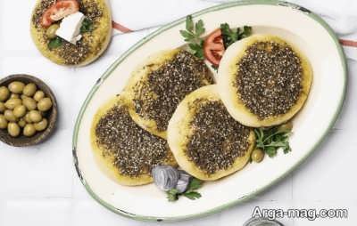 طرز تهیه نان زعتر خوشمزه با روش اصلی