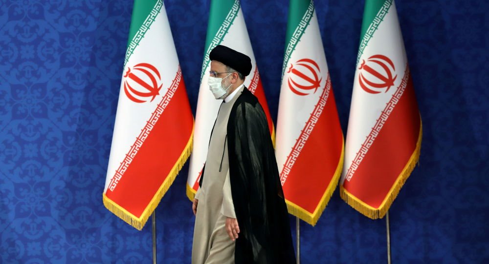 مراسم تحلیف سیزدهمین رئیس جمهور ایران با حضور صدها نماینده کشورهای خارجی