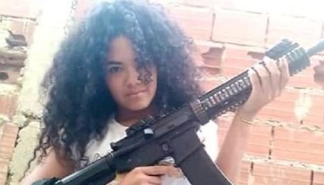 زن ونزوئلایی ملقب به مو قشنگ که افراد گروه های خلافکار رقیب را به دام می انداخت