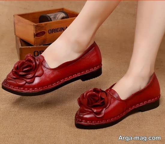 مدل کفش چرم قرمز رنگ زنانه