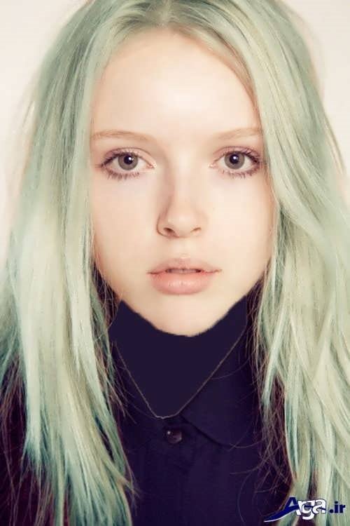 رنگ موی سبز بسیار روشن 