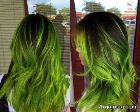 مدلی زیبا از رنگ مو سبز
