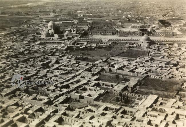نمای هوایی از میدان نقش جهانف مسجد امام و مسجد شیخ لطف الله