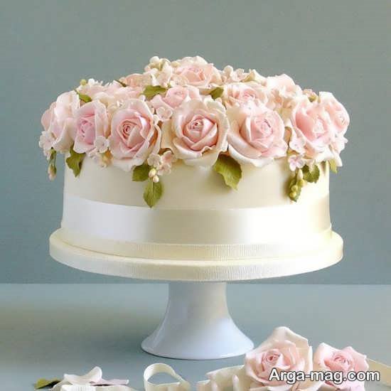 تزیین زیبای کیک عروسی