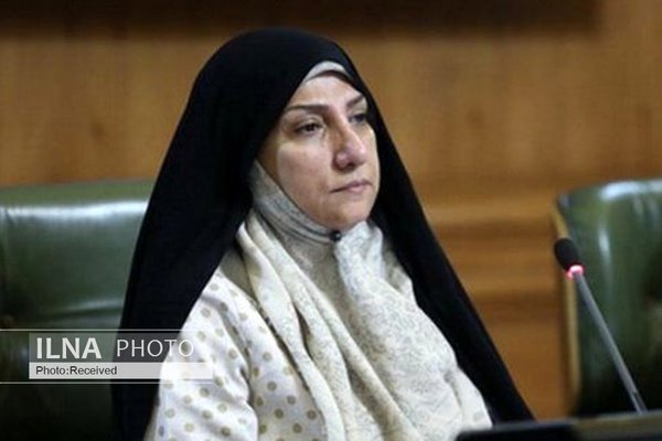 جریانی در کشور بدش نمی‌آید بین زنان و فعالیت‌های سیاسی خط‌کشی کند/ رویکردهای پدرسالارانه بر حضور زنان در عرصه سیاسی سایه انداخته است