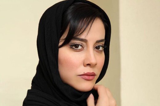 ببینید ؛ تصاویری جالب از مجری‌گری خانم بازیگر در 19 سال پیش؛ تغییرات باورنکردنی