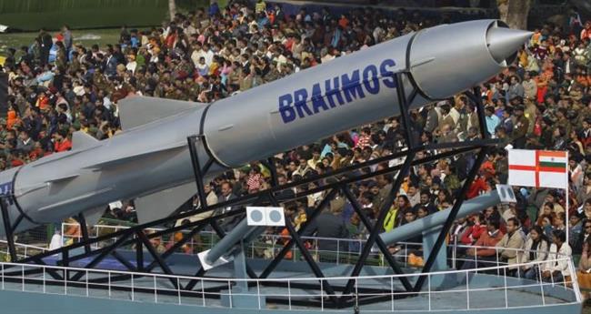آزمایش موفقیت آمیز موشک کروز براهموس در هند