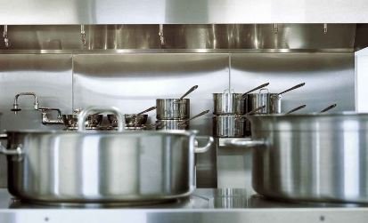 تمیز و براق کردن ظروف استیل با 5 راه ساده