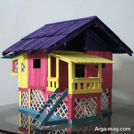 رنگ آمیزی خانه چوبی
