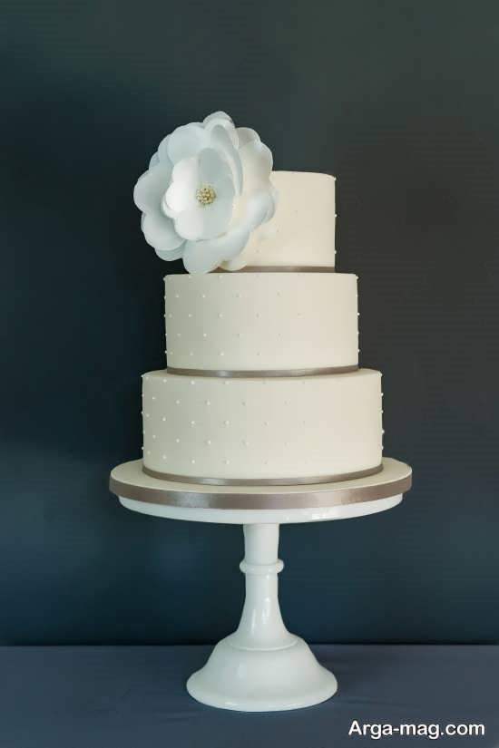 کیک عروسی گرد 