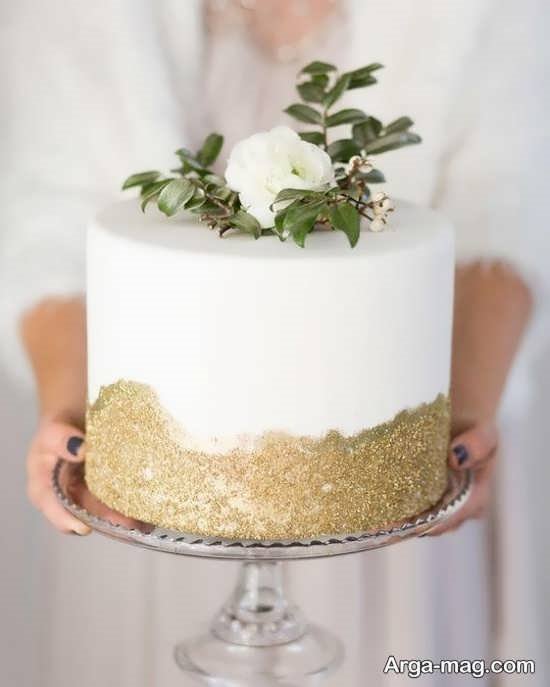 تزیین کیک عروسی با گل